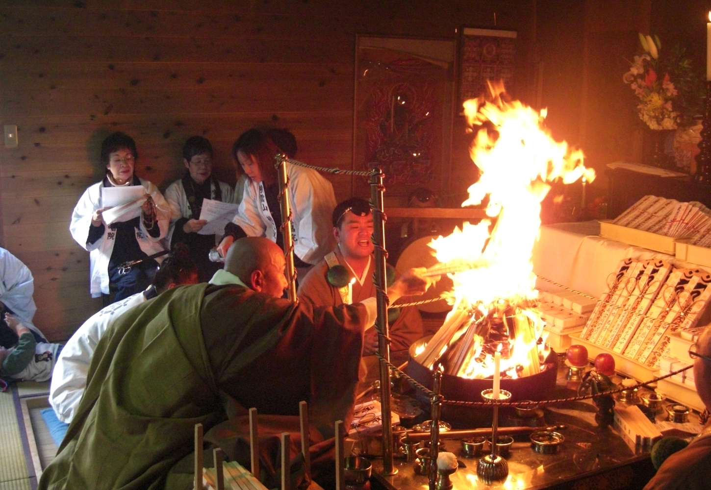 終い護摩供
